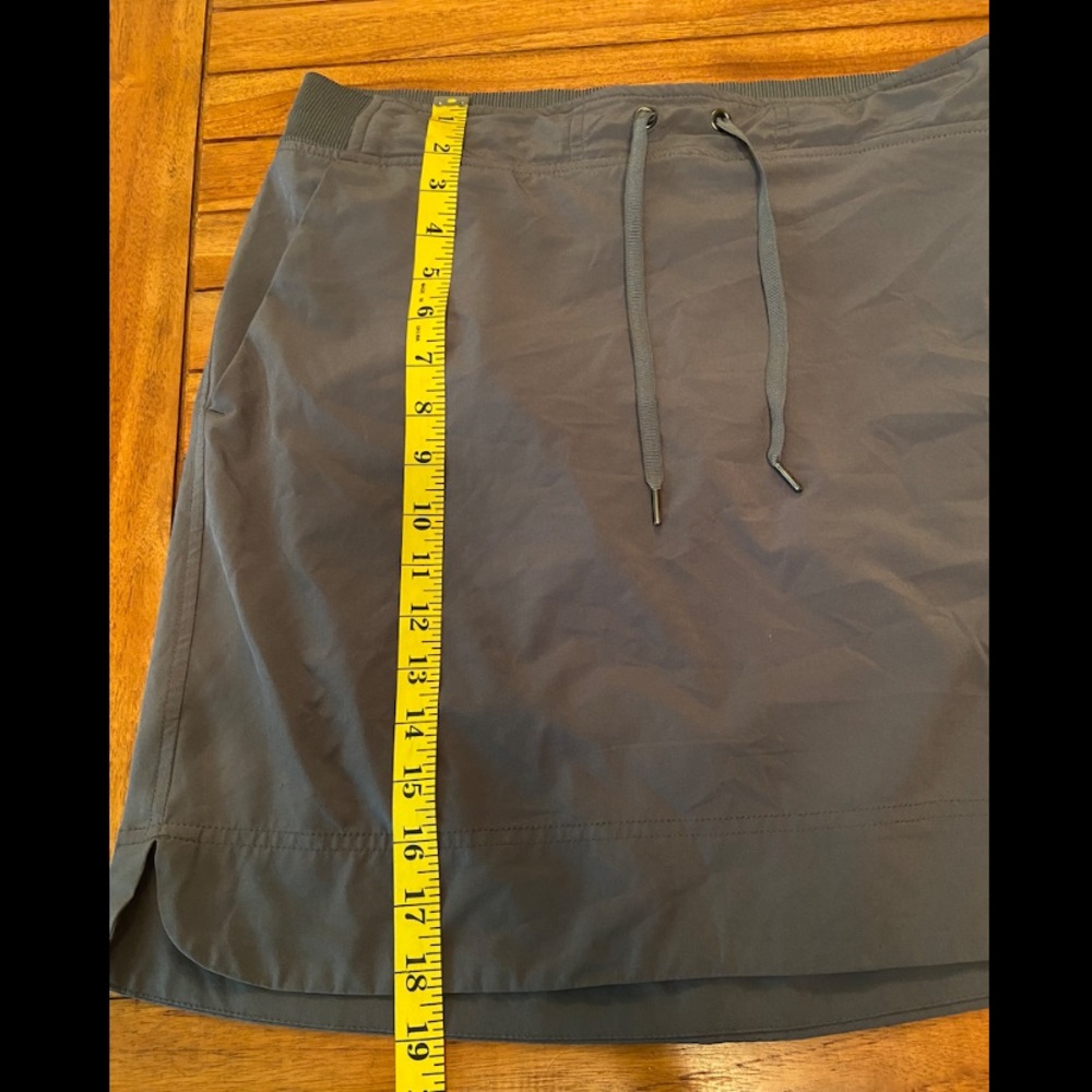 Athleta Midtown Skort Drawstring Waist - image 6